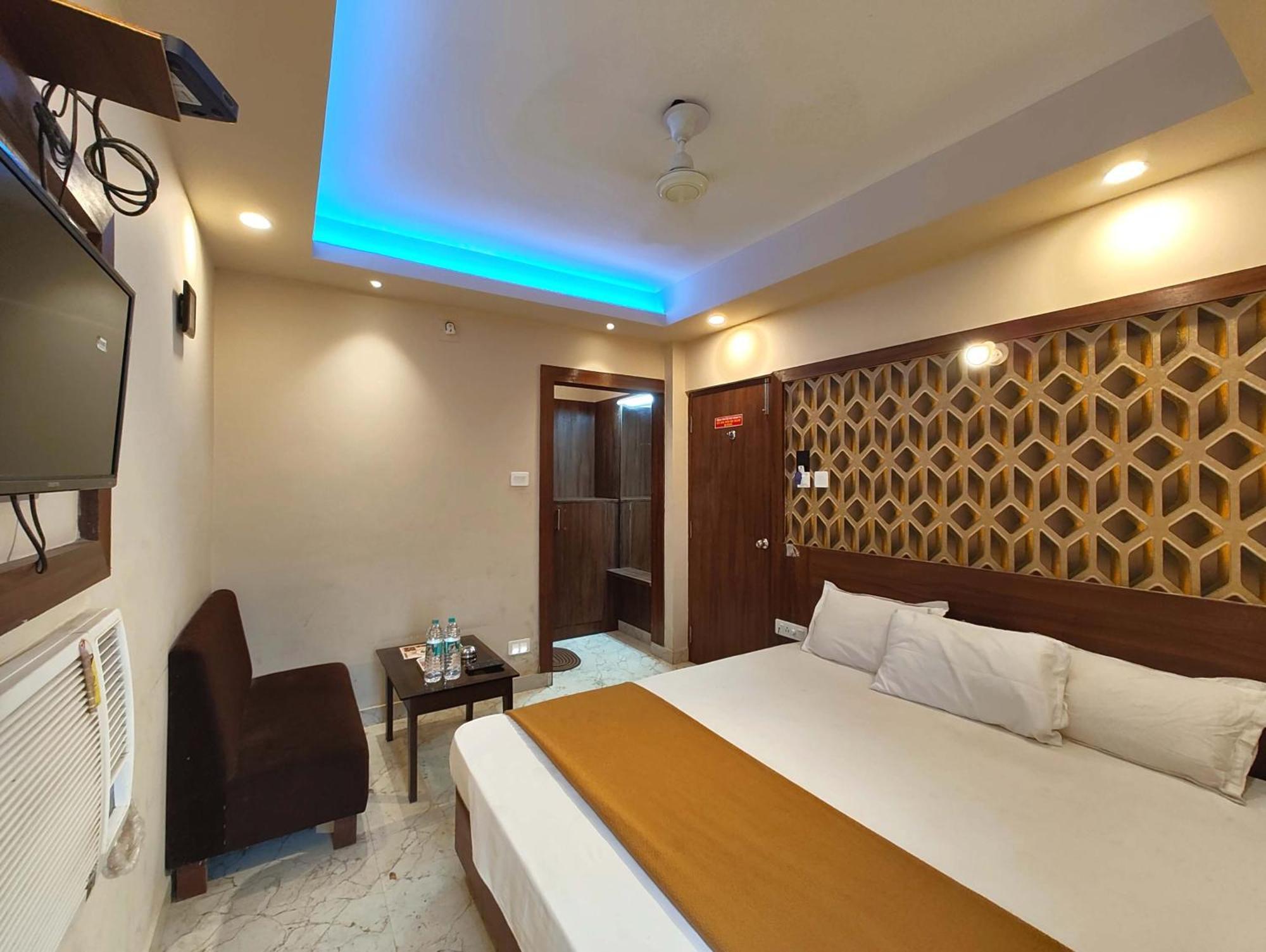 Goroomgo Park View Puri - Spacious And Decorated Room - Best Hotel In プリ エクステリア 写真